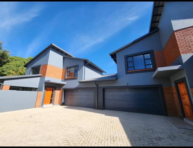 3 BEDROOM HOUSE FOR SALE IN GREENHILLS